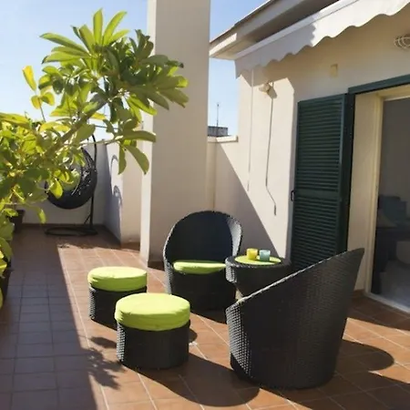 Living4malaga Superior Hotel